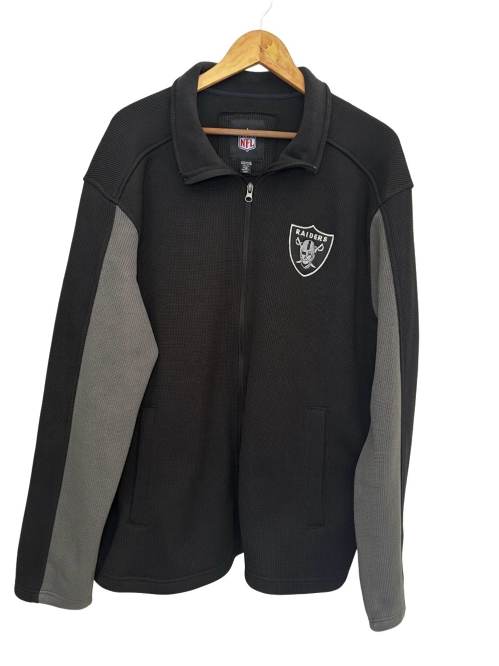 NFL Las Vegas Raiders Black/Gray Two-Tone Fleece Lined Zip Jacket Size XXL